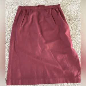 Apertif VTG Pencil Skirt Sz 13/14 100 % Pure Wool Burgundy Wine Fully Lined